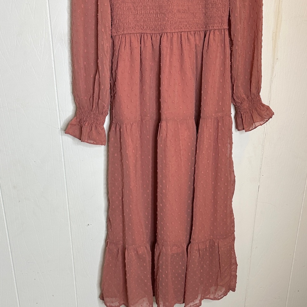 Elegant Long Sleeve Dress in Rose - Picture 11 of 13